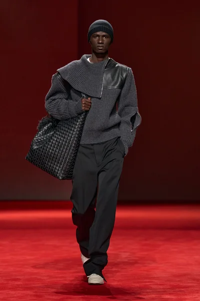 Look 6